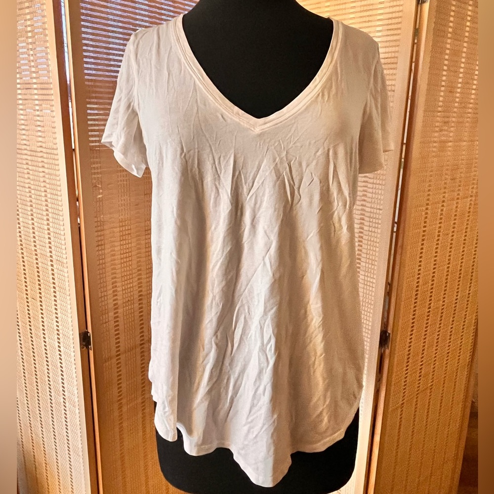 lululemon athletica White V-Neck Short Sleeve Tee